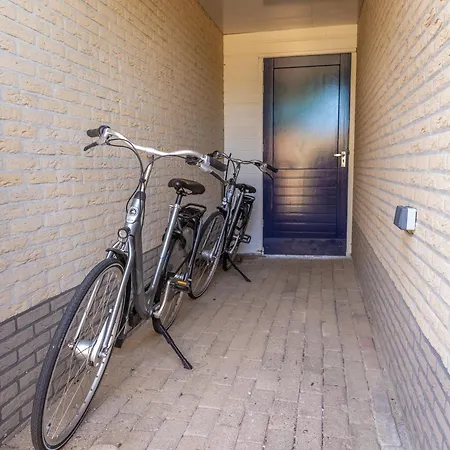 Bed & Bike Op Texel Ден-Бург